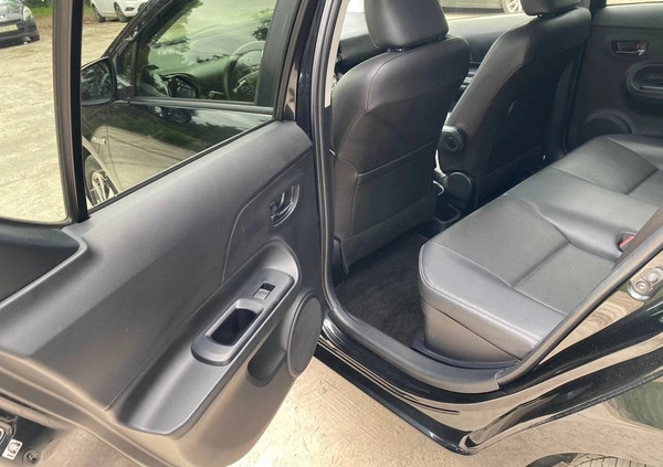 Toyota Prius cena 52999 przebieg: 69000, rok produkcji 2019 z Warszawa małe 562